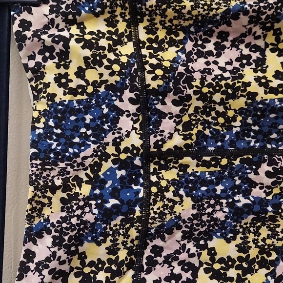 SWEATY BETTY Floral Power Crop Workout/Yoga Leggings - Picture 2 of 13